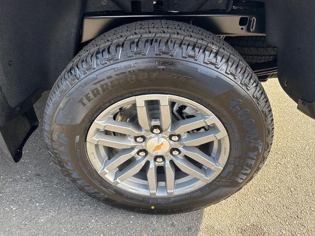 Photo of 2026 Sterling Gray Metallic Chevrolet Colorado