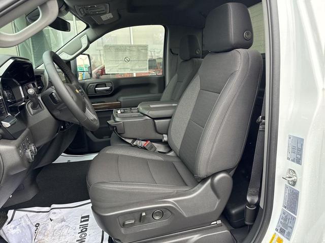 Photo of 2025 Summit White Chevrolet Silverado 2500