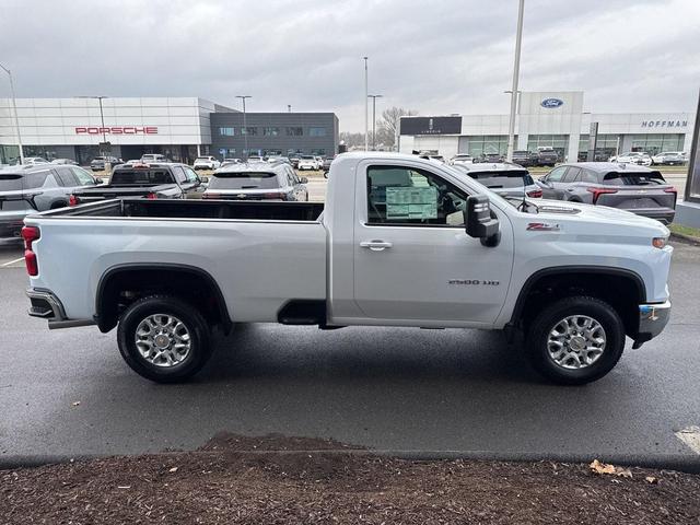 Photo of 2025 Summit White Chevrolet Silverado 2500