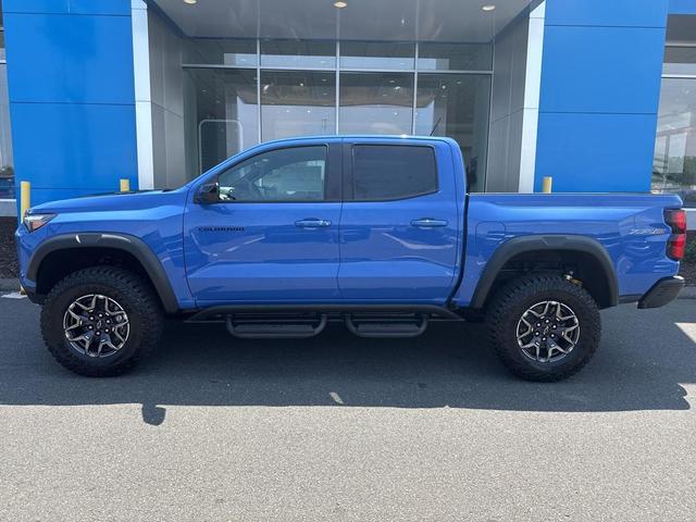 Photo of 2025 Reef Blue Metallic Chevrolet Colorado