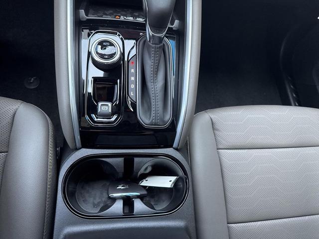 Photo of 2025 Reef Blue Metallic Chevrolet Colorado