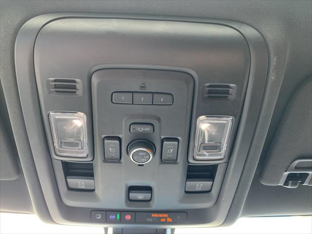 Photo of 2022 Black Chevrolet Tahoe