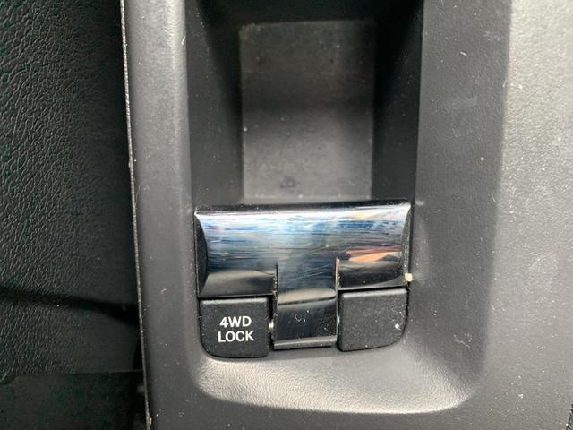 Photo of 2016 Billet Silver Metallic Clearcoat Jeep Compass