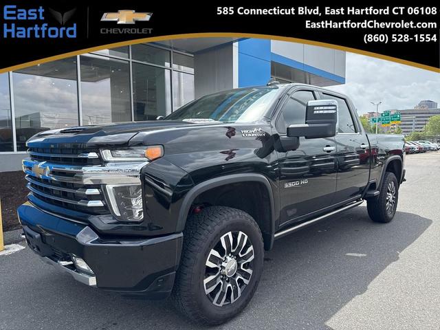 Photo of 2022 Black Chevrolet Silverado 3500