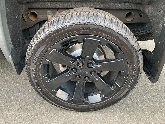 Photo of 2018 Onyx Black GMC Sierra 1500