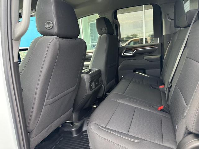 Photo of 2025 Summit White Chevrolet Silverado 2500