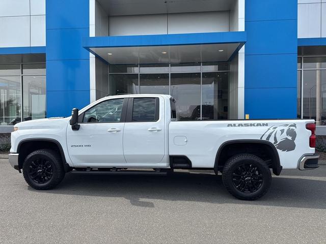 Photo of 2025 Summit White Chevrolet Silverado 2500