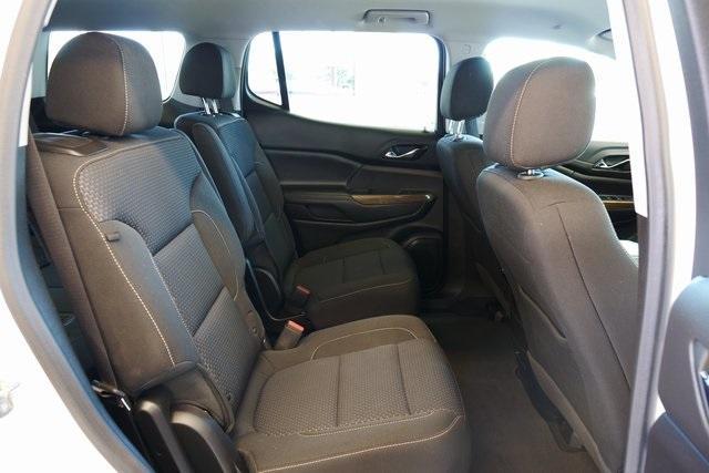 Photo of 2023 Summit White GMC Acadia