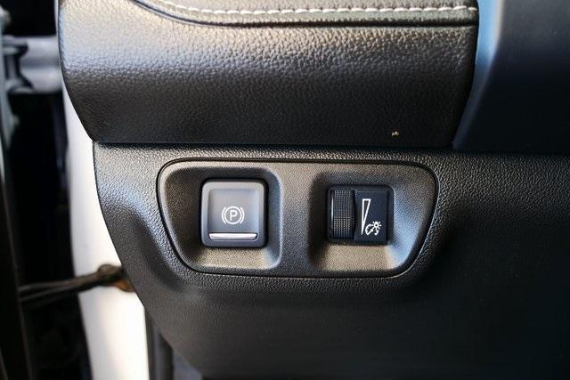Photo of 2023 Summit White GMC Acadia