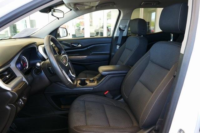 Photo of 2023 Summit White GMC Acadia