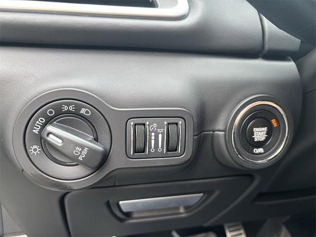 Photo of 2021 Bianco Maserati Ghibli