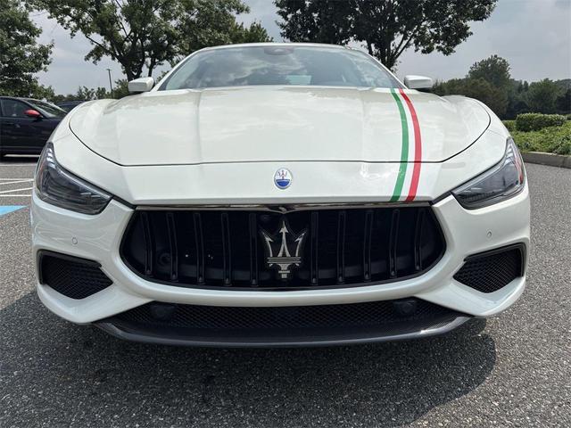 Photo of 2021 Bianco Maserati Ghibli