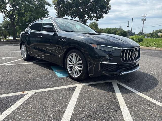 Photo of 2020 Nero Noctis Black Maserati Levante
