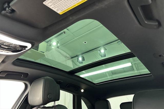 Photo of 2023 Black Porsche Macan