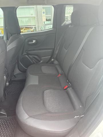 Photo of 2023 Alpine White Clearcoat Jeep Renegade