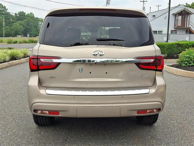 Photo of 2023 Champagne Quartz INFINITI QX80