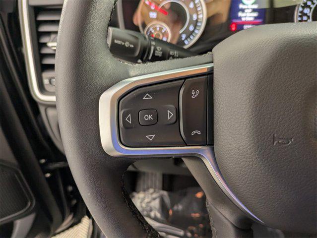 Photo of 2025 Diamond Black Crystal Pearlcoat RAM 1500