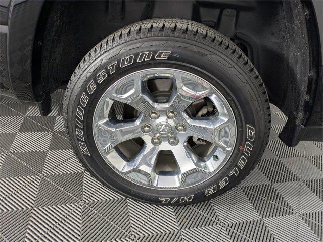 Photo of 2025 Diamond Black Crystal Pearlcoat RAM 1500