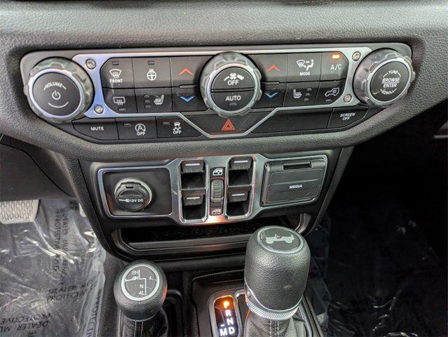 Photo of 2025 Anvil Clearcoat Jeep Wrangler