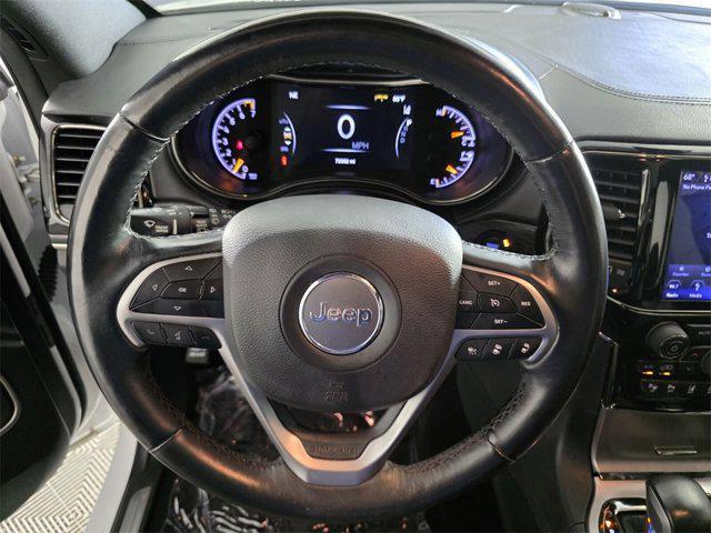 Photo of 2019 Bright White Clearcoat Jeep Grand Cherokee
