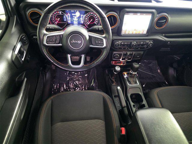 Photo of 2022 Granite Crystal Metallic Clearcoat Jeep Gladiator