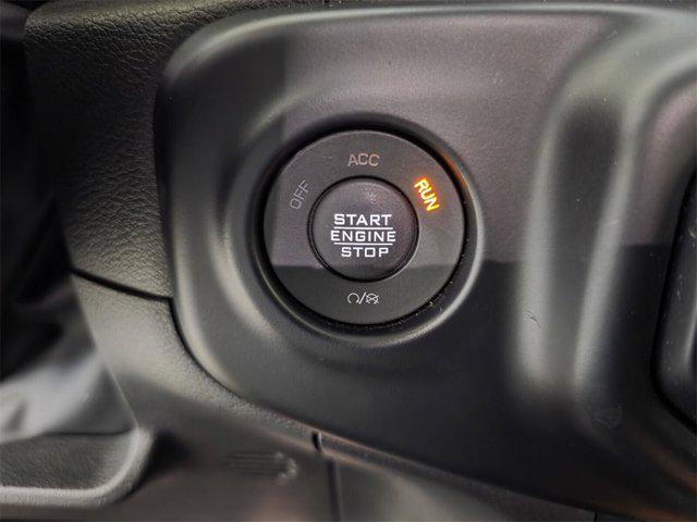Photo of 2022 Granite Crystal Metallic Clearcoat Jeep Gladiator