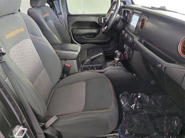 Photo of 2022 Granite Crystal Metallic Clearcoat Jeep Gladiator
