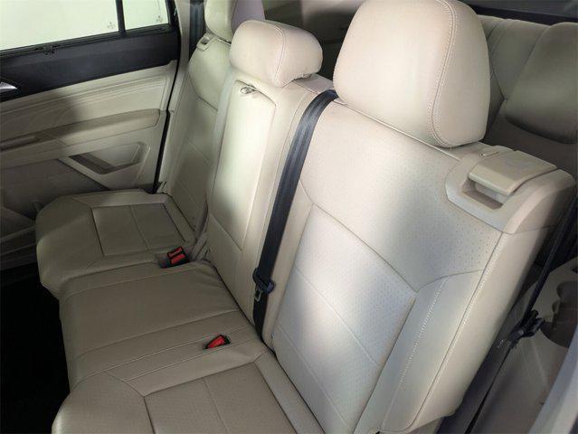 Photo of 2023 Deep Black Pearl Volkswagen Atlas