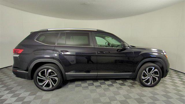 Photo of 2023 Deep Black Pearl Volkswagen Atlas
