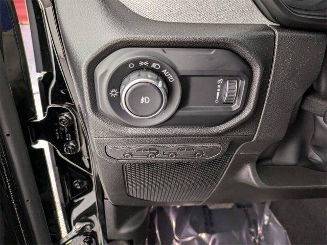Photo of 2025 Black Clearcoat Jeep Wrangler