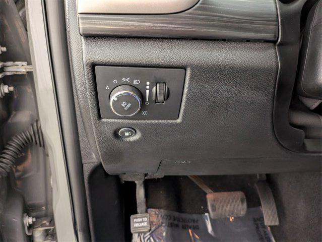 Photo of 2019 Sting-Gray Clearcoat Jeep Grand Cherokee