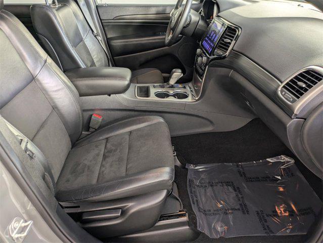 Photo of 2019 Sting-Gray Clearcoat Jeep Grand Cherokee