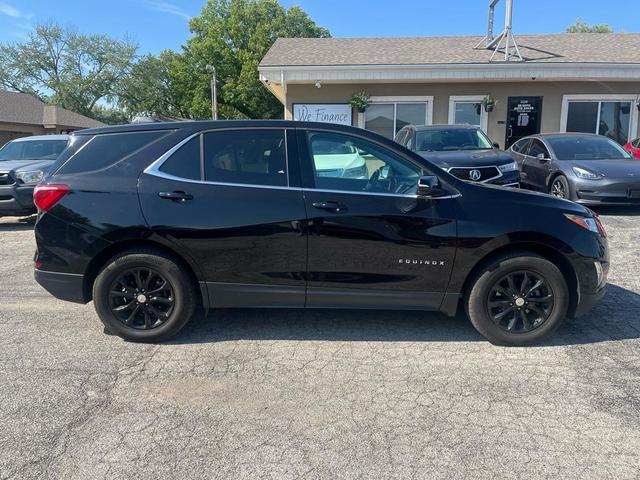 Photo of 2019 Mosaic Black Metallic Chevrolet Equinox