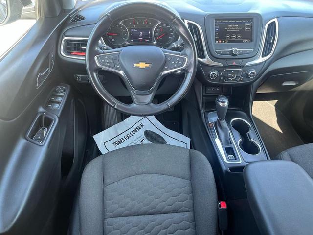 Photo of 2019 Mosaic Black Metallic Chevrolet Equinox