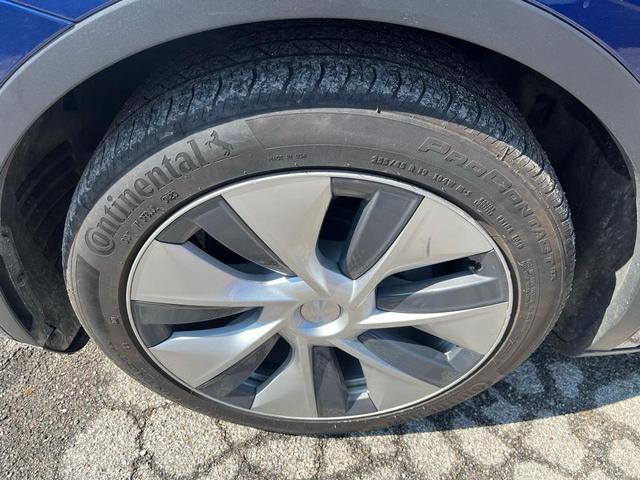 Photo of 2021 Deep Blue Metallic Tesla Model Y