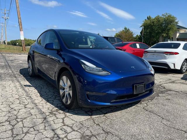 Photo of 2021 Deep Blue Metallic Tesla Model Y