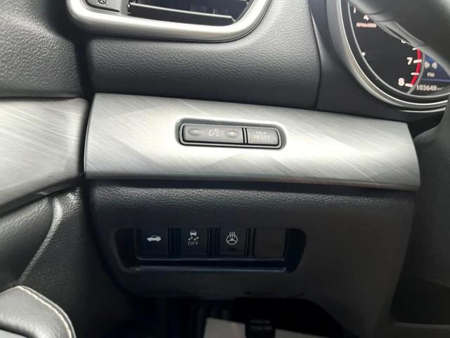 Photo of 2016 BLUE Nissan Maxima