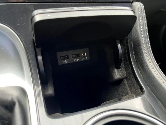 Photo of 2016 BLUE Nissan Maxima