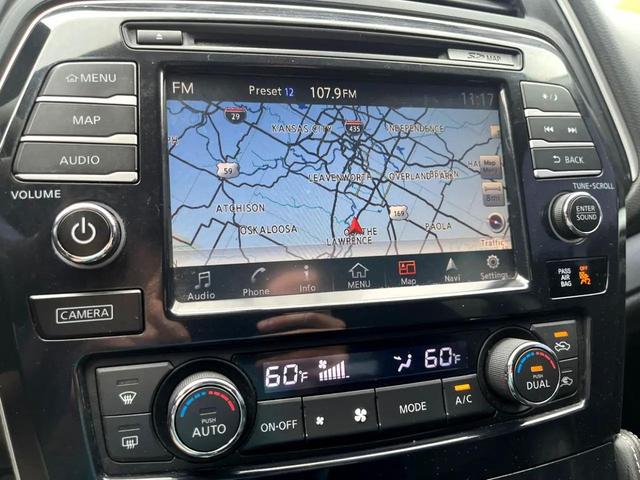 Photo of 2016 BLUE Nissan Maxima
