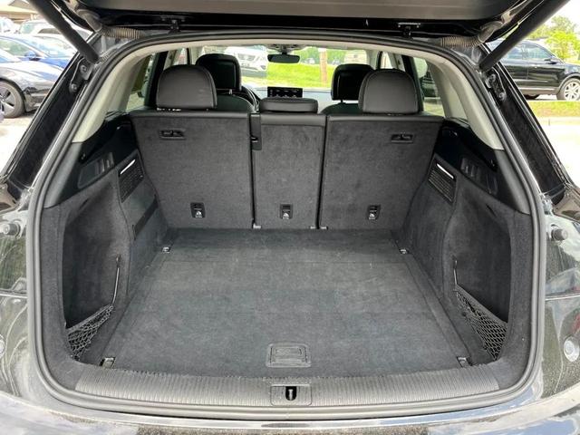 Photo of 2021 BLACK Audi Q5
