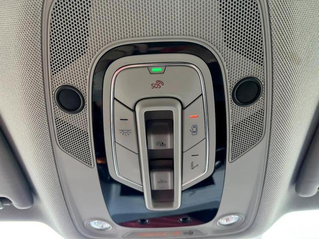 Photo of 2021 BLACK Audi Q5