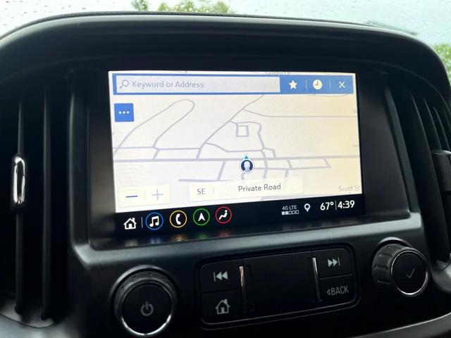 Photo of 2021 TAN GMC Canyon