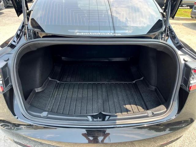 Photo of 2018 BLACK Tesla Model 3