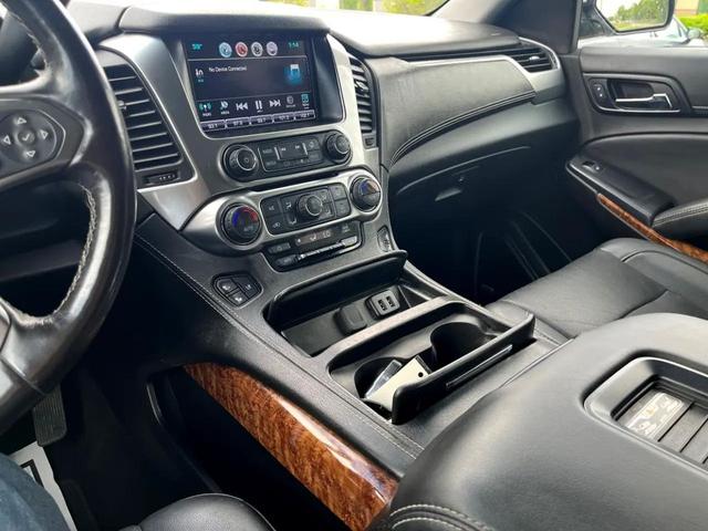 Photo of 2018 Silver Ice Metallic Chevrolet Suburban