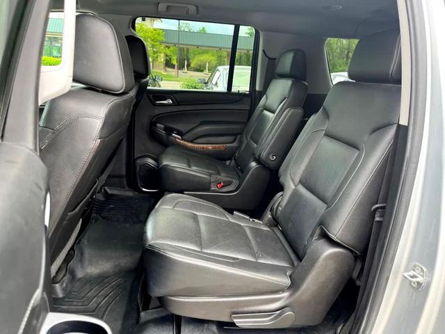 Photo of 2018 Silver Ice Metallic Chevrolet Suburban