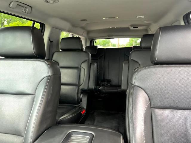 Photo of 2018 Silver Ice Metallic Chevrolet Suburban