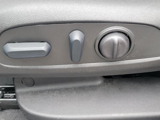 Photo of 2022 Summit White GMC Terrain