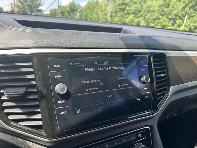 Photo of 2022 Deep Black Pearl Effect Volkswagen Atlas