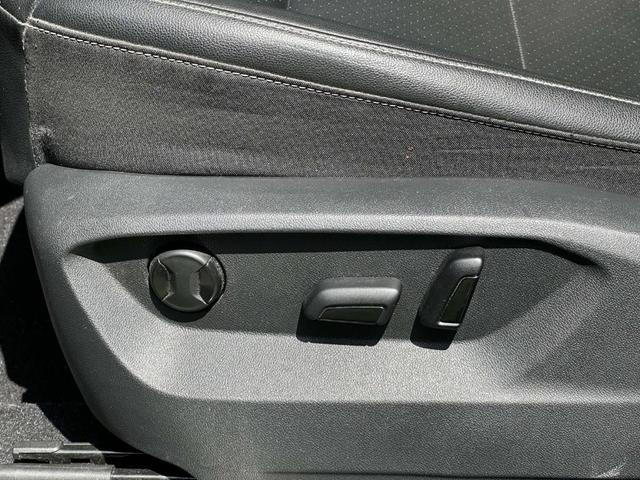 Photo of 2022 Deep Black Pearl Effect Volkswagen Atlas