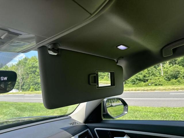 Photo of 2022 Deep Black Pearl Effect Volkswagen Atlas